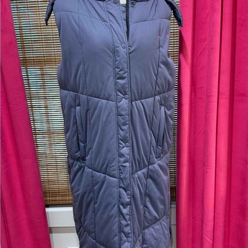 Avec Les Filles Purple Sleeveless Puffer Coat - Women’s Size Medium